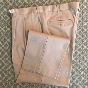 Men’s pants by Savane